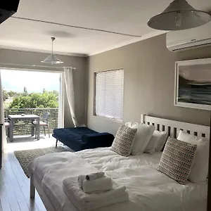 Apartment Heaven, Kommetjie